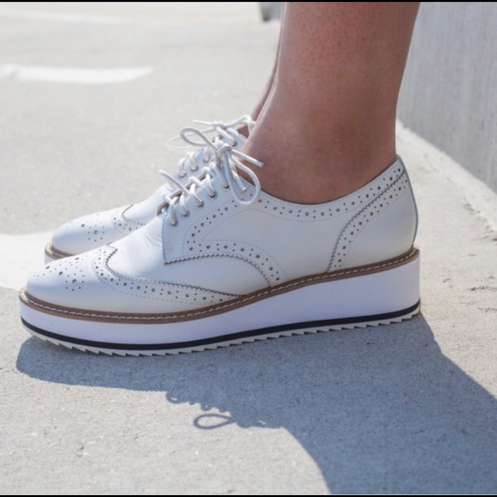 Shellys London Emma Platform Oxford (sz 8.5)